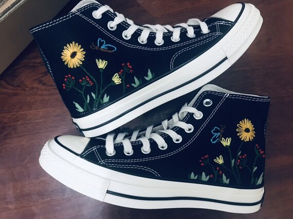 Converse bordado flores naturales y mariposas a mano Regalos | Etsy México