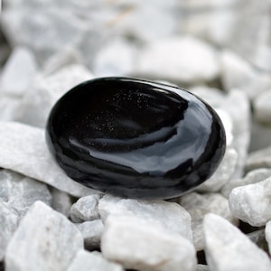 Black Obsidian Palm Stone - Grounding Crystal for Healing, Meditation & Energy Balance