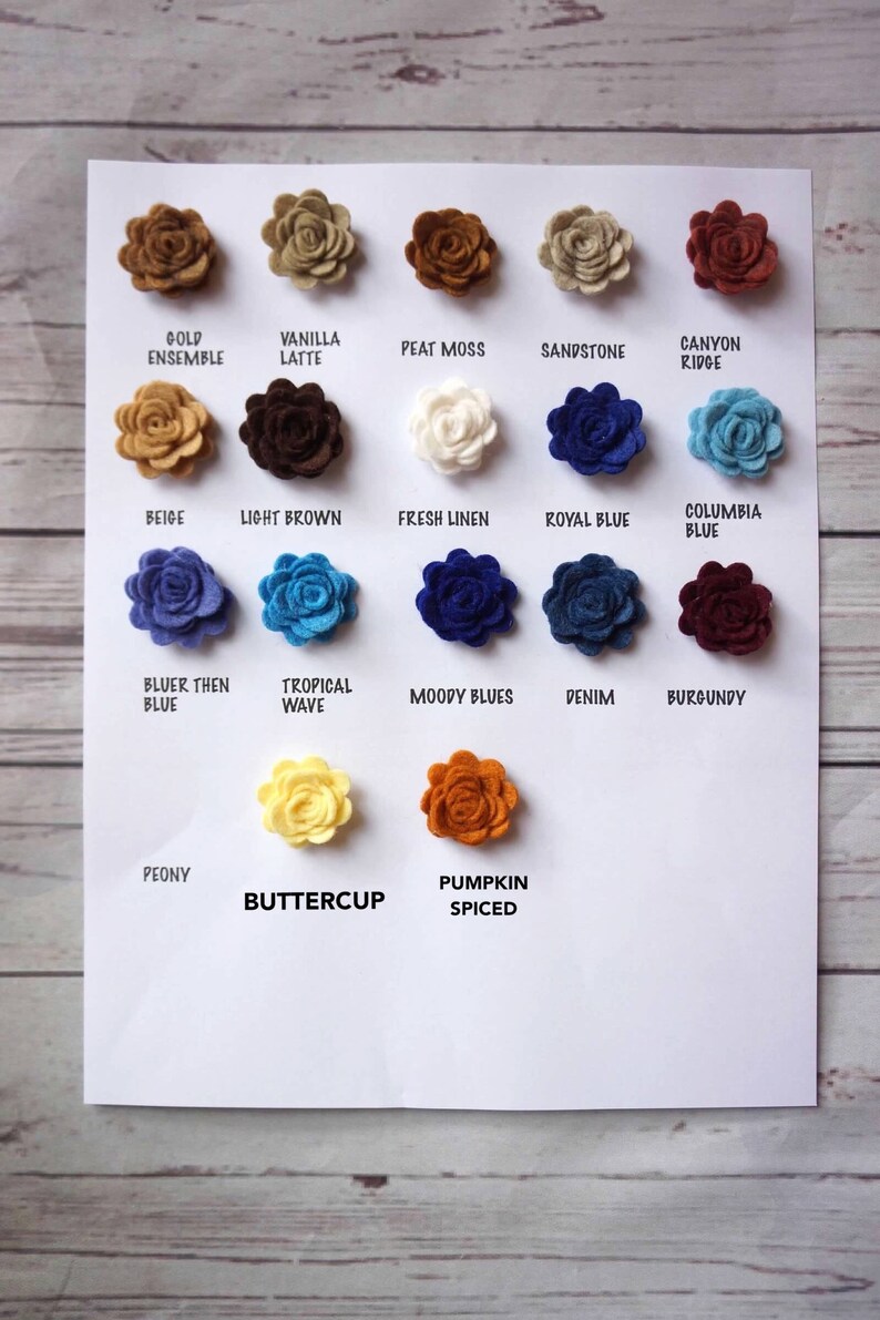 Rose paper clips