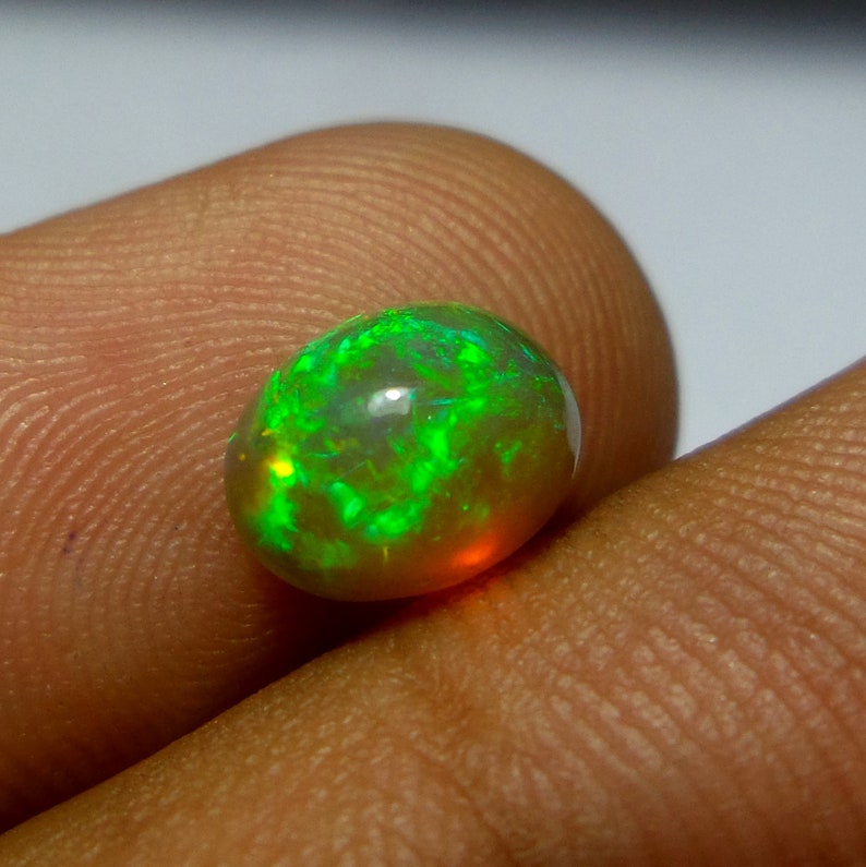 Fire Opal Loose Gemstone 1.4 Carat 9x7x5 MM Natural Green Fire Ethiopian Welo Fire Opal Oval Shape Cabochon