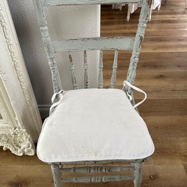 RACHEL ASHWELL Shabby Chic Chippy Carved Amazing Chair!