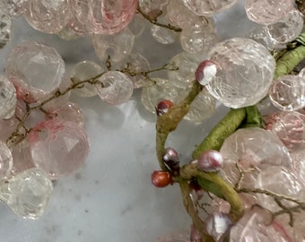 Gorgeous soft pink  vintage grape clusters with velvet leaves - RARE!!!!! So girlie, Frenchy, adorbs!