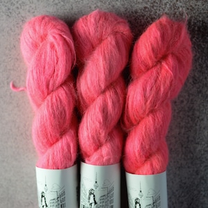 BKD Suri Silk Lace, hand dyed yarn, 420m in 50g, &quot;Watermelon&quot;