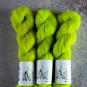 BKD Suri Silk Lace, hand dyed yarn, 420m in 50g, &quot;Hardly Jeleaous&quot;