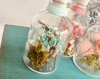 Herbarium Bottles - Dried Flowers Arrangement - Glass Bottles - Blue & Pink