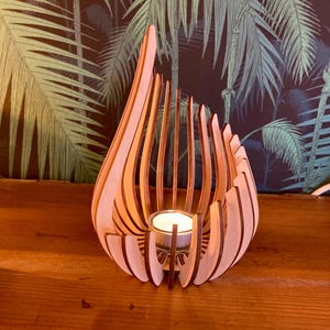 Tealight candle holder made of wood, lasered from birch by rafinesse & tristesse