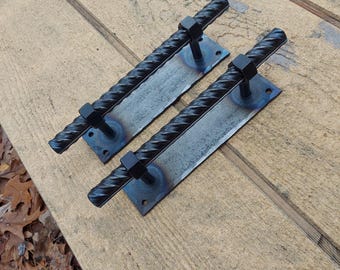 Griffe, Rustikale Griffe, Scheunentor, Rebar. Industrielle Türgriffe