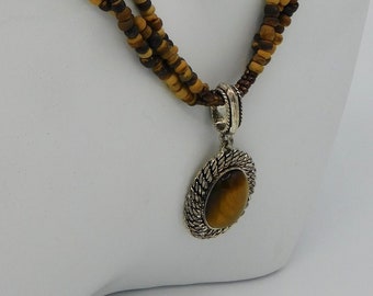 Avon Tiger&#39;s Eye Silver Tone Pendant Necklace and Earring Set