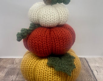 Knitted stackable pumpkins,handmade knit fall decor, knit pumpkin decor, knit pumpkins, pumpkin stack