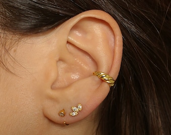 Fake Piercing, Fake Ear Cuff, Gold Ear Cuff, Non Pierced Ear Cuff, Ear Wrap Crawler