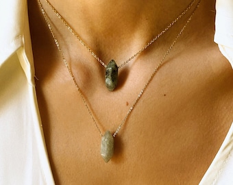 Labradorite necklace gold, Labradorite Pendant, Raw Crystal Necklace, Labradorite Point Pendant, Crystal Choker