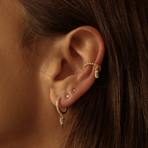 Ear cuff senza piercing, ear cuff con zirconi, ear cuff in argento sterling, ear cuff pendente, cerchio a conchiglia in oro, ear crawler, gioielli fatti a mano, regali per lei