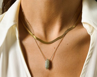 Labradorite Necklace Gold, Labradorite Point Pendant, Snake Necklace Gold, Herringbone Chain, Layered Necklace Set