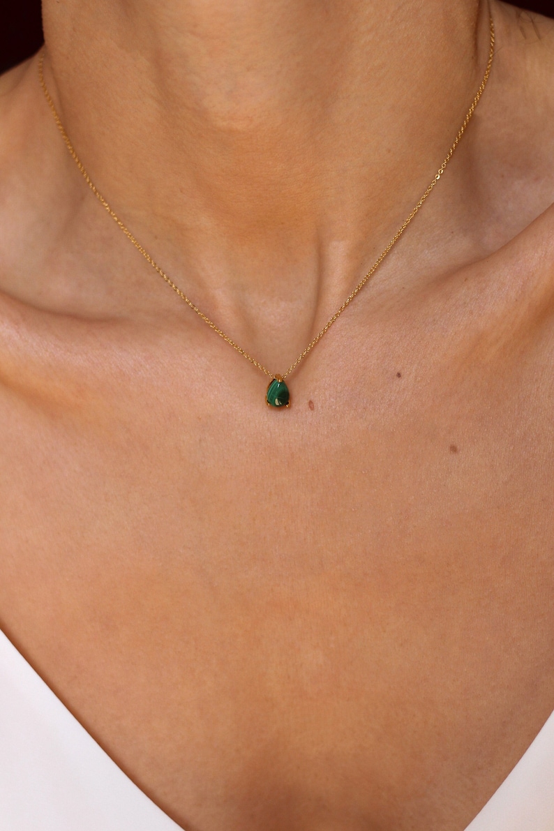 Malachite Necklace Gold-Malachite Pendant-Necklace for Gift-Healing Crystals-Energy Necklace-Gemstone Necklace-Gifts for Mom