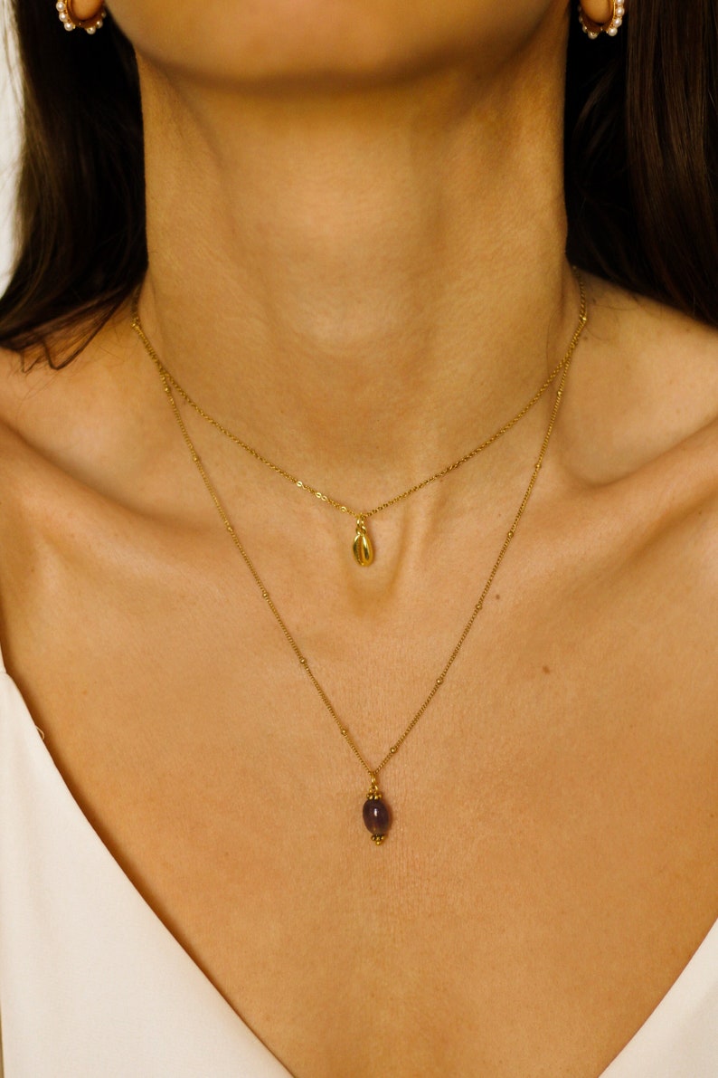 Rohe Amethyst-Kristallhalskette, zierliche Amethyst-Halskette Echt, Valentinstag Geschenk für sie, Rohkristall-Halskette Gold Bild 1