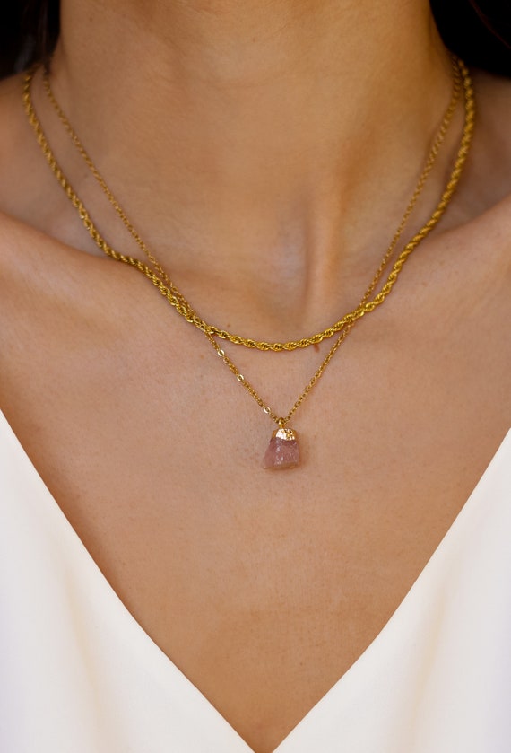 Raw Stone Rose Quartz Necklace Gold 