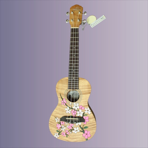 Engraved "Japanese Flower" ukulele w/Shoulder strap