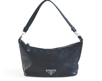 vintage prada baguette bag