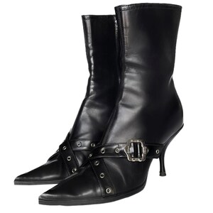 Louis Vuitton High Heels Boots Black Suede LV Logo Saddle Stitching  Stiletto - Chelsea Vintage Couture