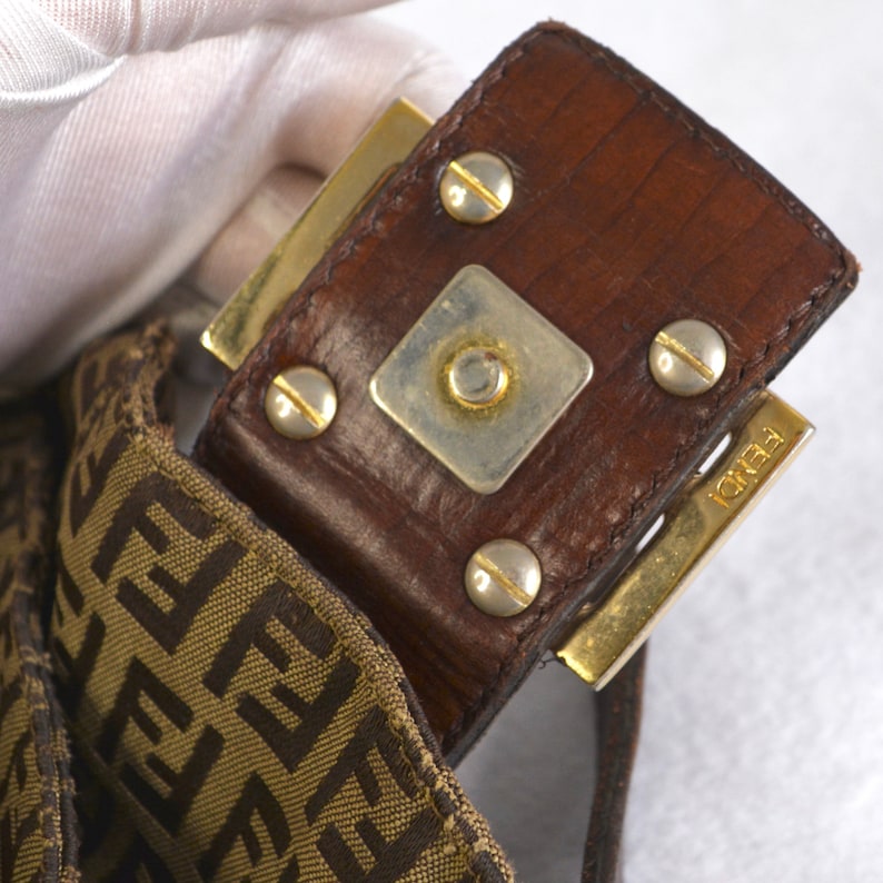 fendi baguette 90s