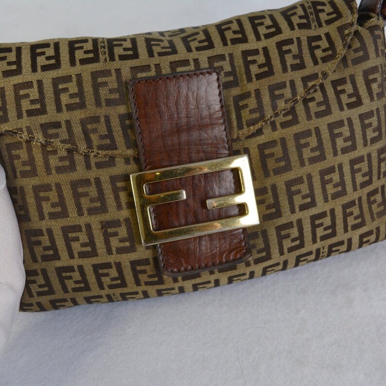 fendi baguette 90s