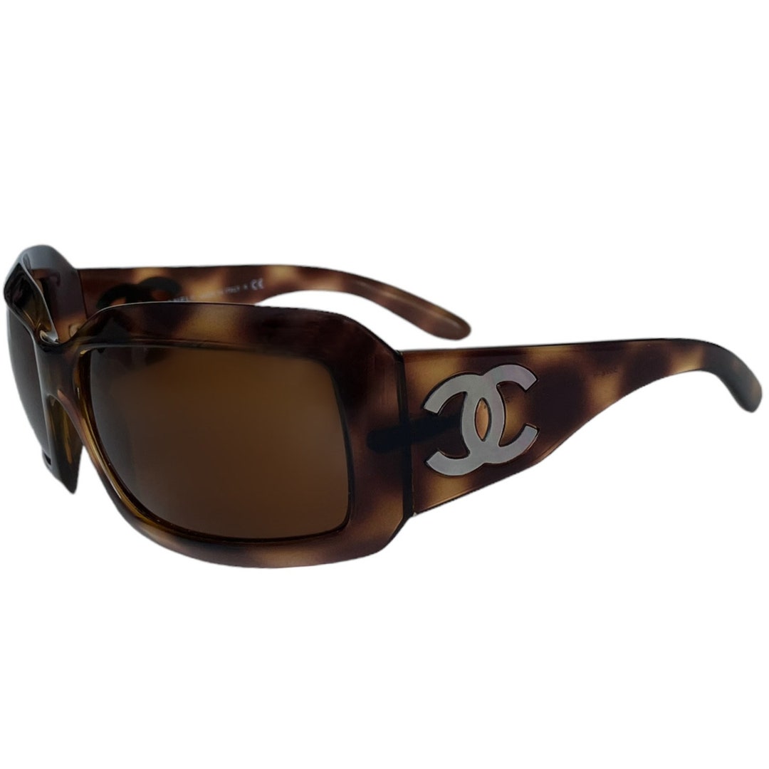 Chanel Sunglasses Authentic Chanel Logo Pearl Oversized Sunglasses in