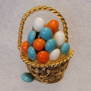 1950&#39;s Easter Basket Brooch