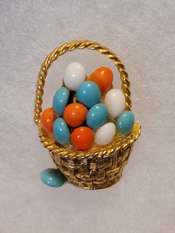 1950's Easter Basket Brooch - image 1