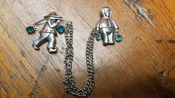 1940's Coro Brooch