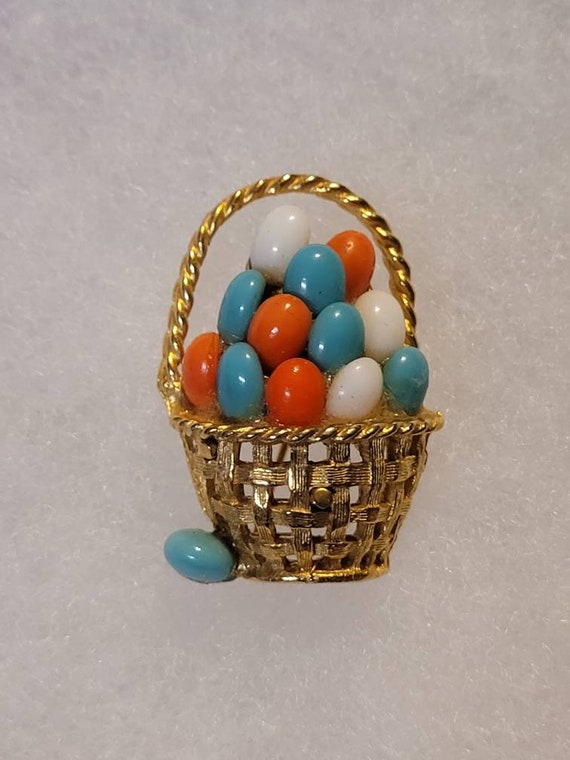 1950's Easter Basket Brooch - image 4