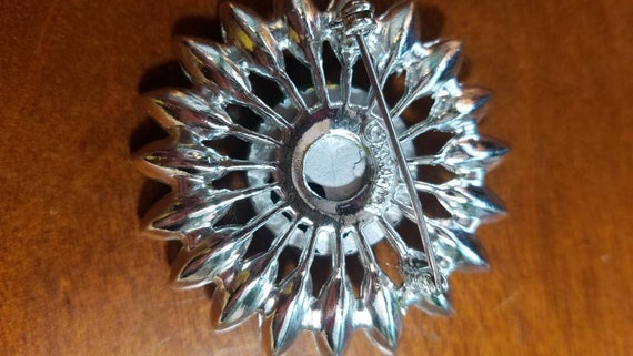 Stunning Sarah Cov. Brooch - image 3