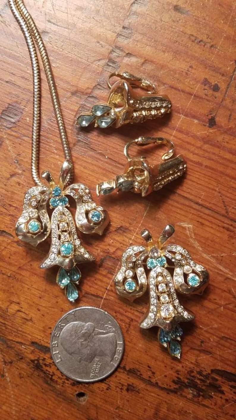 Coro 1949 Katz Floral Set
