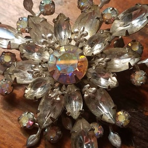 Vintage Judy Lee Brooch