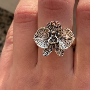 Ring &quot;Orchid&quot;. DAGAZ jewelry