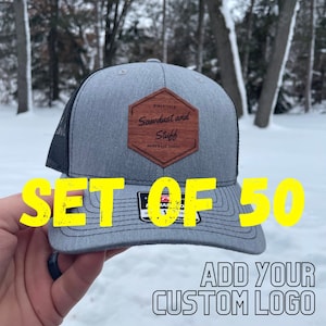 SET VAN 50 Custom Logo Hoeden, kunstleer patch - Logo Hoeden, Lederen Patch, Richardson 112 Hoed, Gepersonaliseerde Herenhoeden - Houten patch