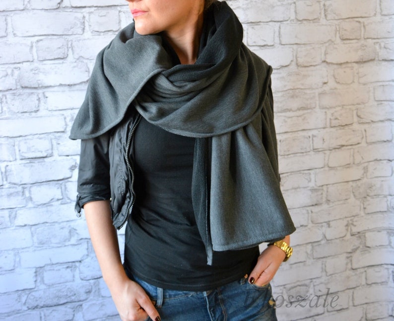 shawl image 3