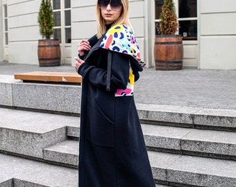 Long sweatshirt, colorful coat