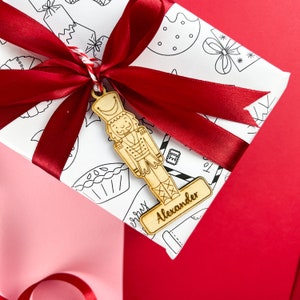Personalised Wooden Christmas Nutcracker Name Gift Tag / Stocking Name Tag / Christmas table place names / Tree Decoration