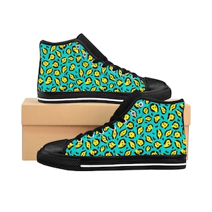 Men&#39;s High-top Sneakers - Green & Yellow Neon Animal Print - I Love the 80&#39;s | Eighties Themed Party Outfit Idea
