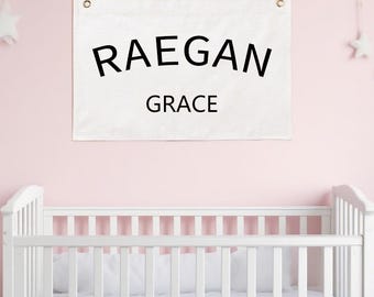 Gestickte Baby-Namensflagge, Kinderzimmer-Namensschild, Babyparty-Geschenk