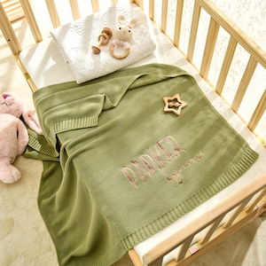 Anpassad babyfilt, broderat namn, barnvagnsfilt, present till nyfödd, mjuk, andningsbar bomullsstickning, babyfiltsset, personlig namnfilt bild 8