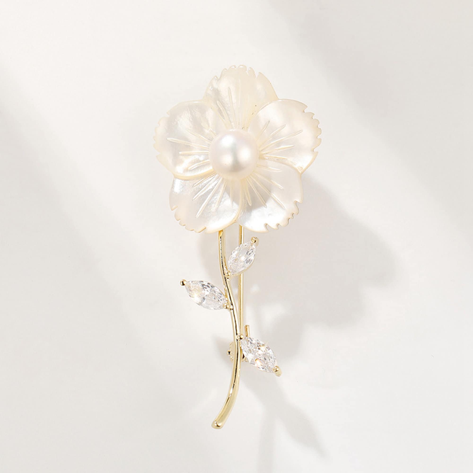 Crystal Poppy Brooch Pearl Flower Brooch for Blazer Lapel female