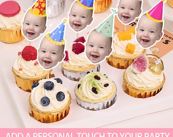 パーソナライズされた赤ちゃんの最初の誕生日写真カップケーキトッパーパーティー、誕生日ケーキのデコレーション用パーティーハットカップケーキトッパー、カップケーキキッズバースデー
