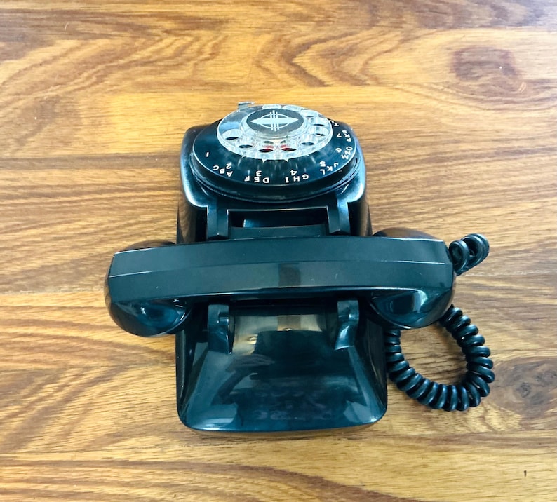 Upcycled Vintage Automatic Electric Telephone: Phony Phone Box Charging Station and Desk Storage image 6