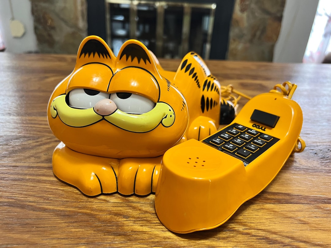 Vintage Tyco Garfield Landline Telephone, Eyes Open and Close, WORKS
