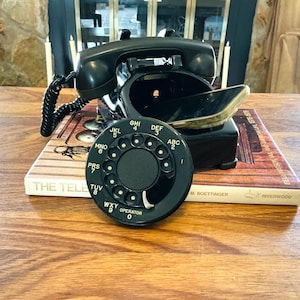 Repurposed Automatic Leich Telephone Clock: Upcycled Vintage Phone