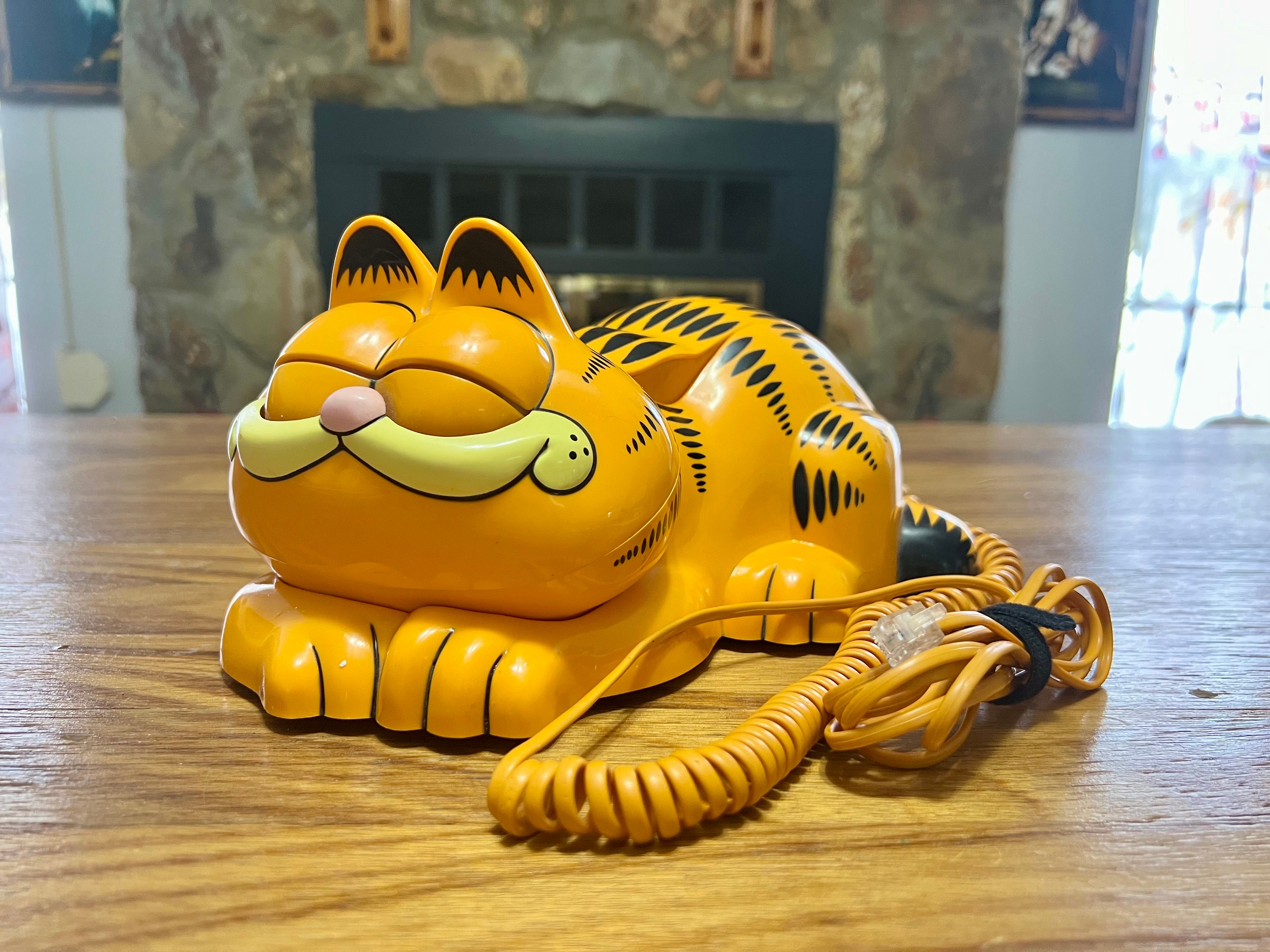 Vintage Tyco Garfield Landline Telephone, Eyes Open and Close, WORKS