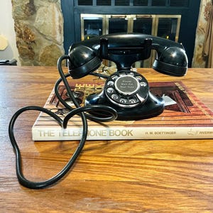 Classic Black Rotary Western Electric 202 Dial Phone, Vintage Western Electric Bell System Phone, Retro Black Dial Telephone, Black Phone