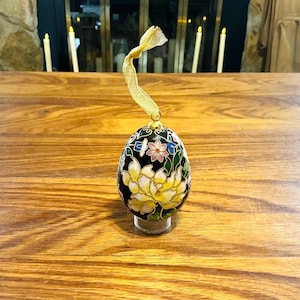 Vintage Cloisonné Egg Ornament: Enamel Floral Christmas Decoration