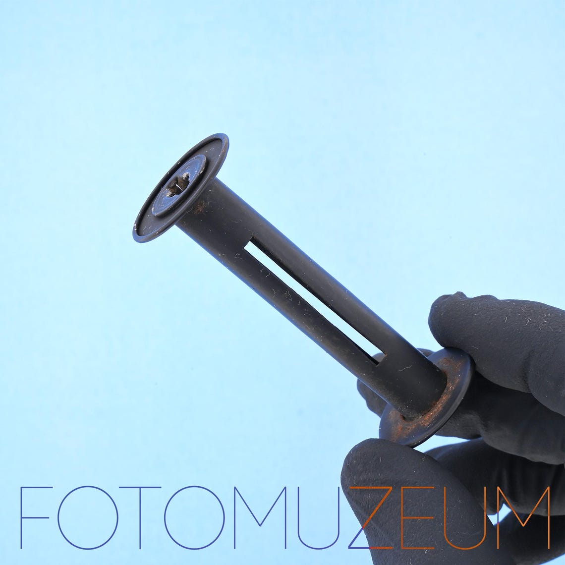 Metal Take-Up Spool for Medium Format 120 Film Cameras 6x4.5 6x6 6x9 6x12, foto 1 di 5